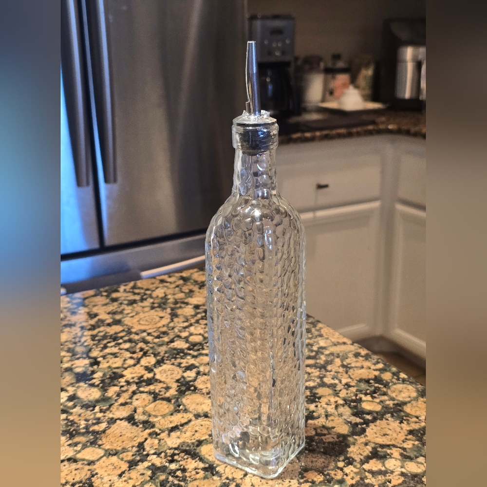 Beautiful Bottle w/pour Spout